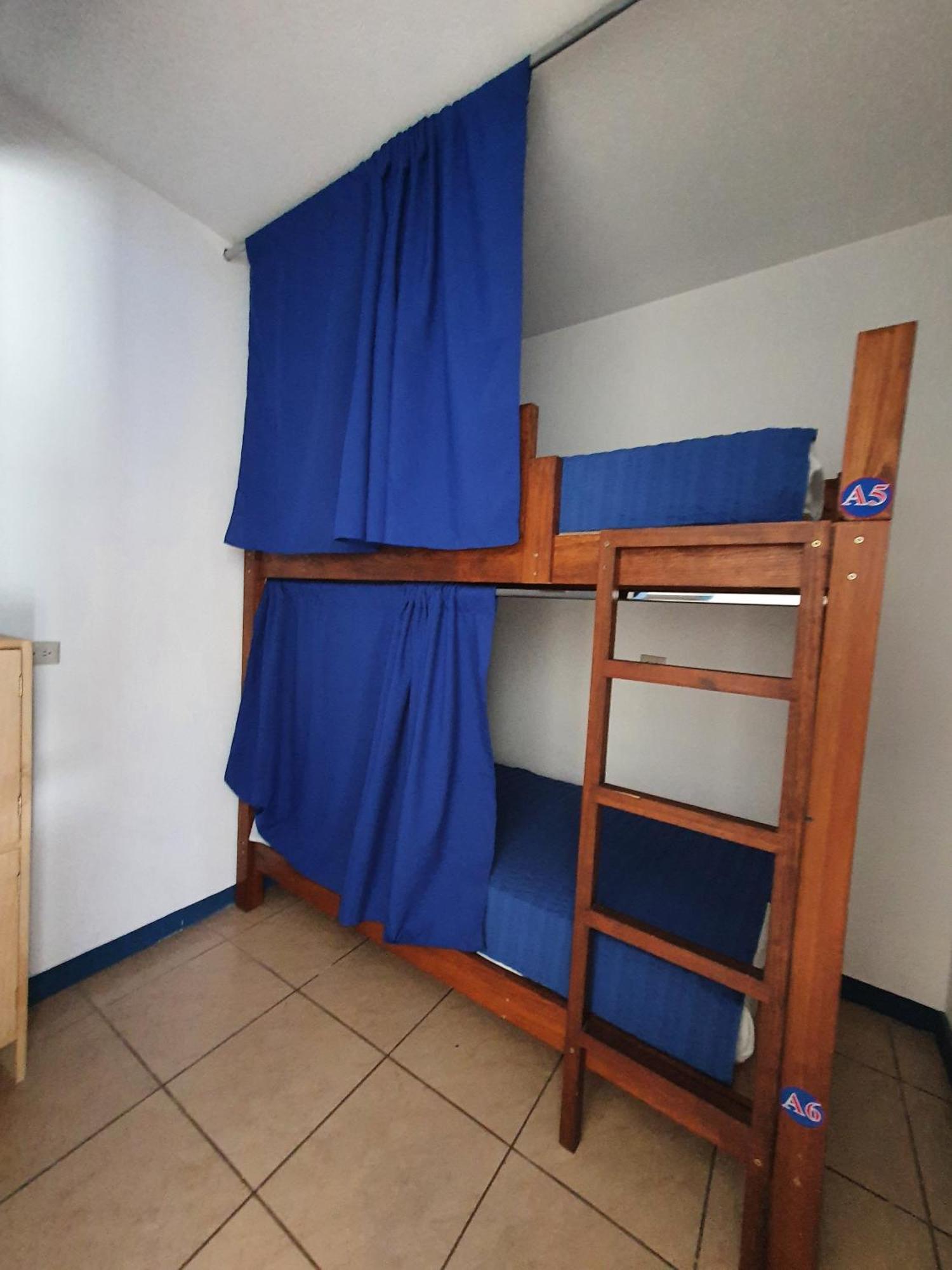 Hostal Corazon De San Pedro San Pedro La Laguna Eksteriør billede