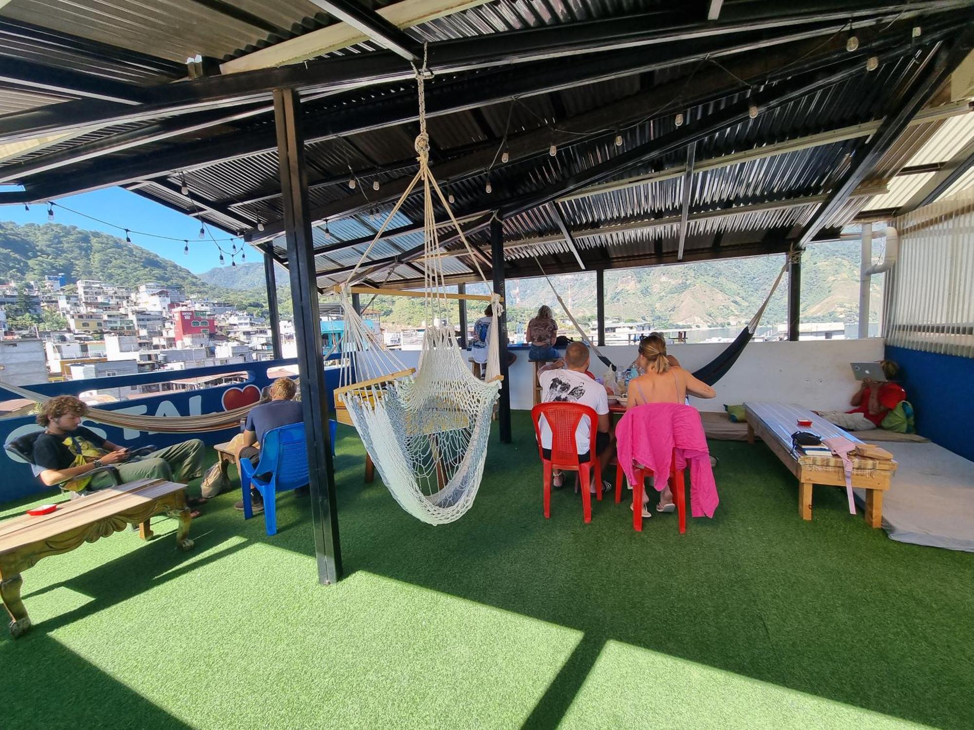 Hostal Corazon De San Pedro San Pedro La Laguna Eksteriør billede